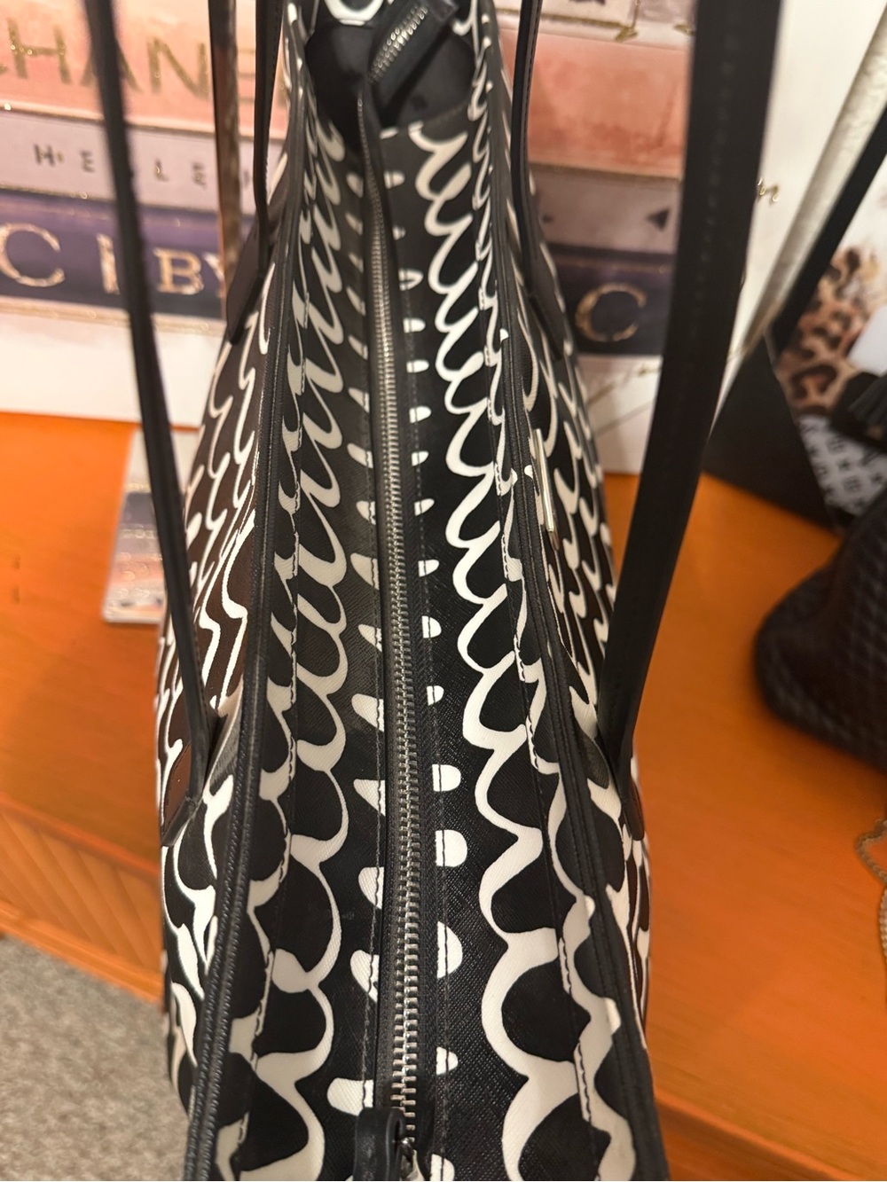 kate spade Black and White Wave-Print Tote - Picture 7 of 14